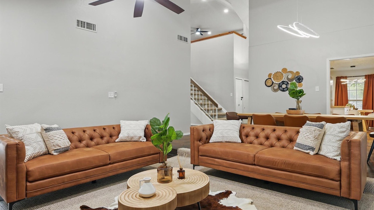 Photo of Livingroom in Garland