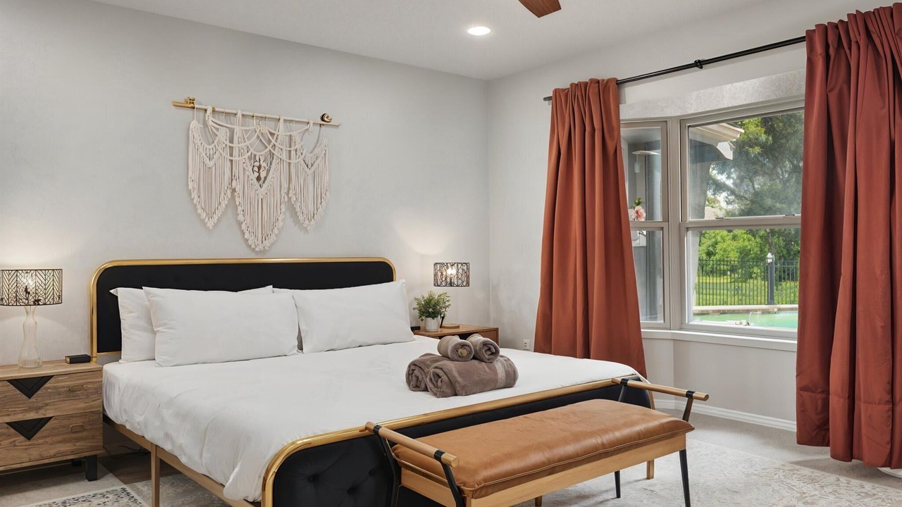 Photo of Bedroom in Garland