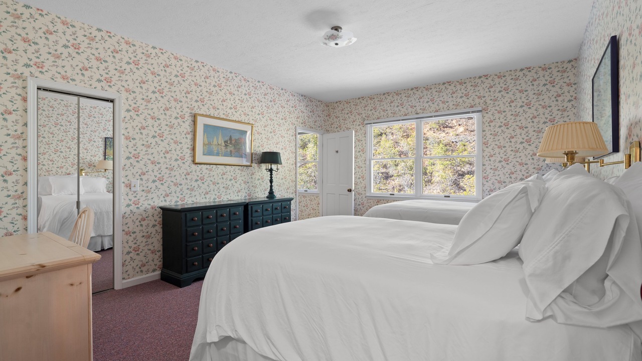 Photo of Bedroom in Blairsville