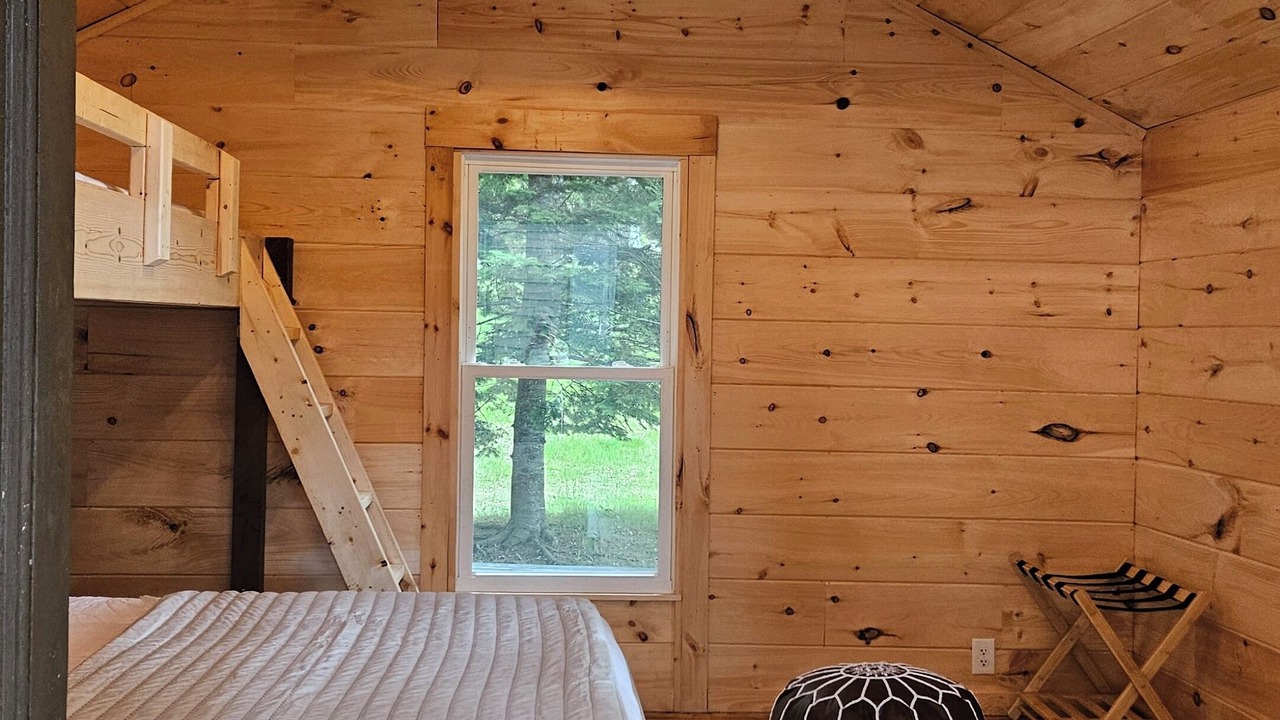Photo of Bedroom in Harrison