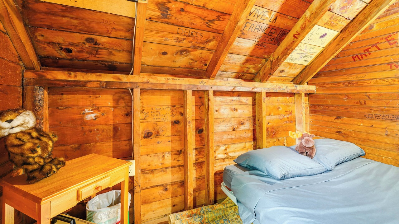 Photo of Bedroom in Vassalboro