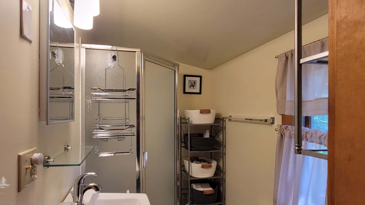 Photo of Bathroom in East Boothbay