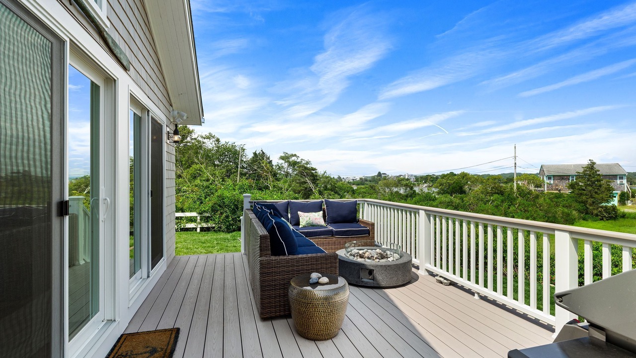 Photo of Patio Balcony in Narragansett