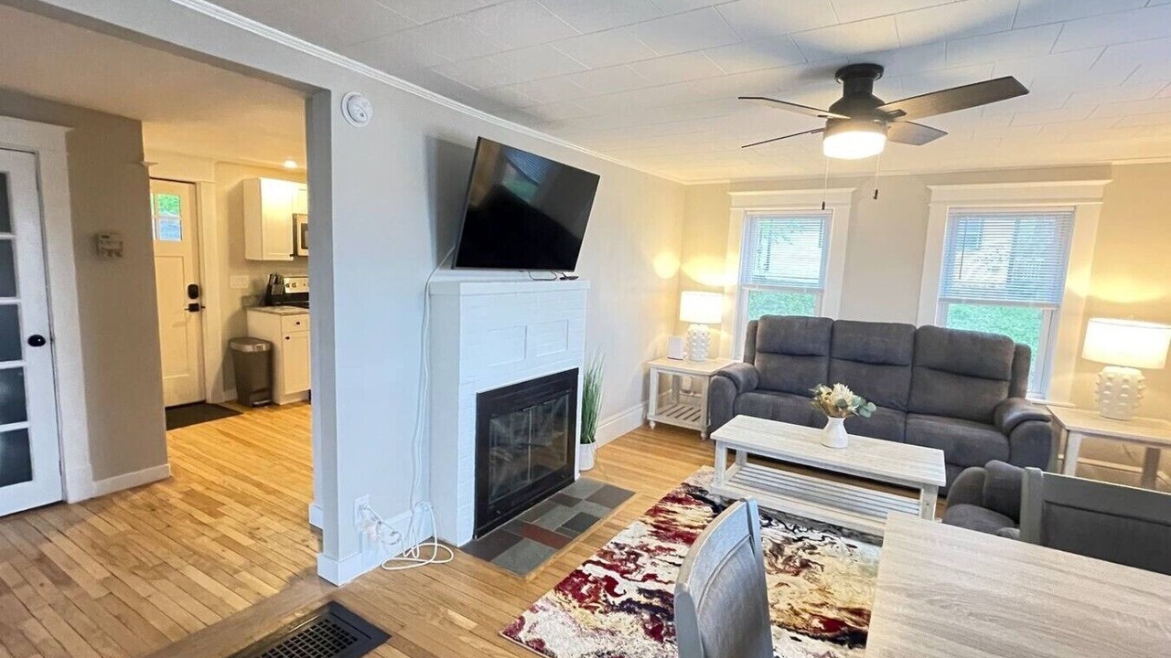 Photo of Livingroom in Costigan