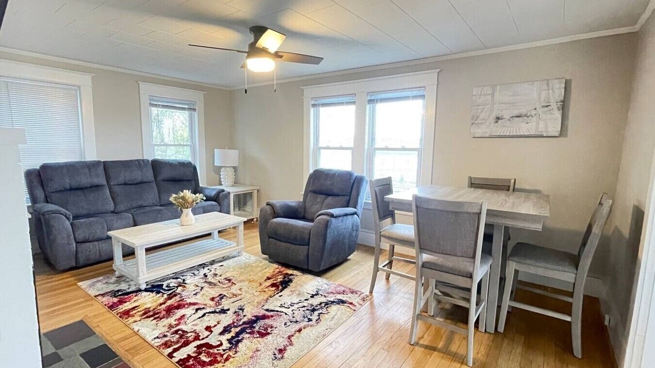Photo of Livingroom in Costigan