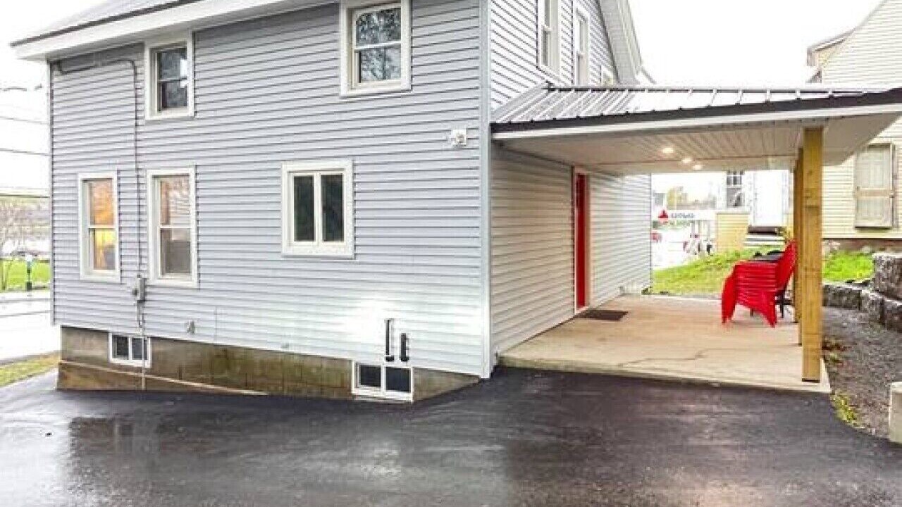 Photo of Outdoor in Costigan