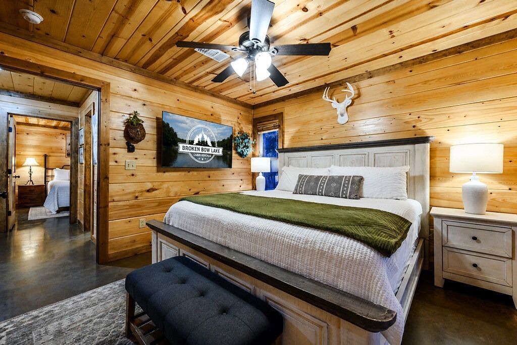 Photo of Bedroom in Hochatown