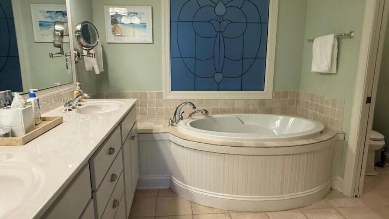 Photo of Bathroom in Fenwick Island