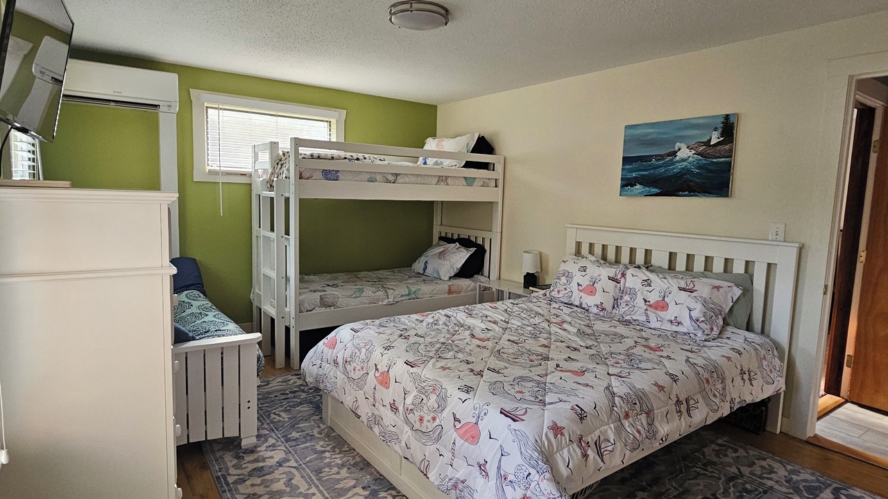 Photo of Bedroom in Pemaquid Beach