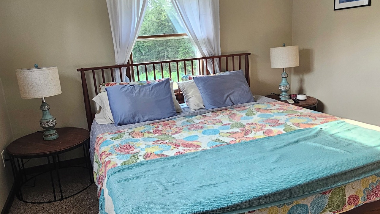 Photo of Bedroom in Pemaquid Beach