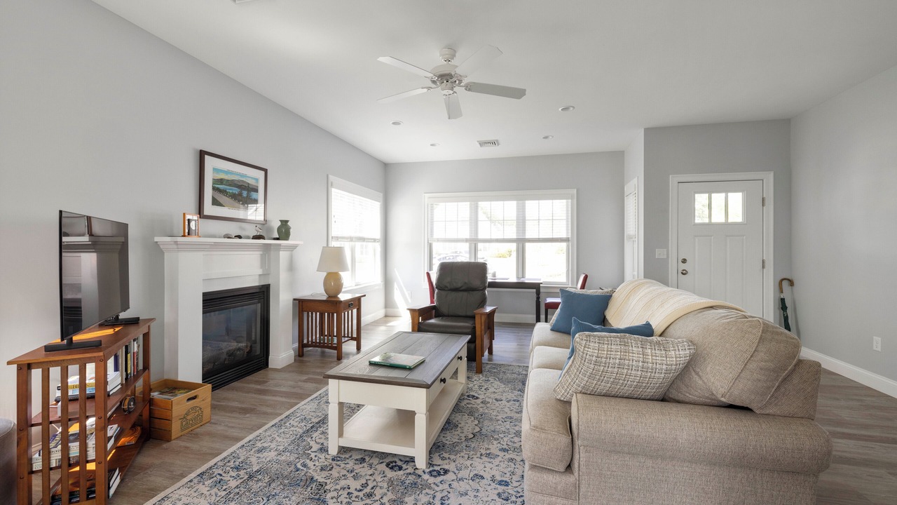 Photo of Livingroom in Arundel