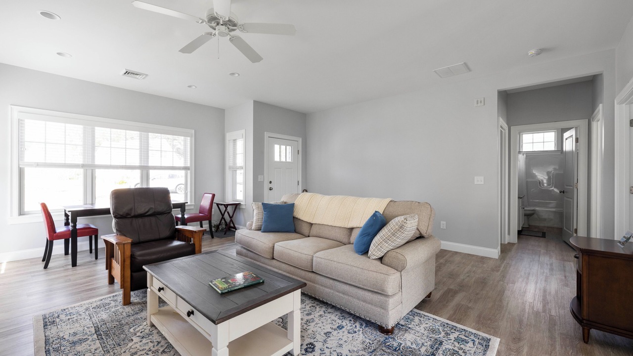 Photo of Livingroom in Arundel