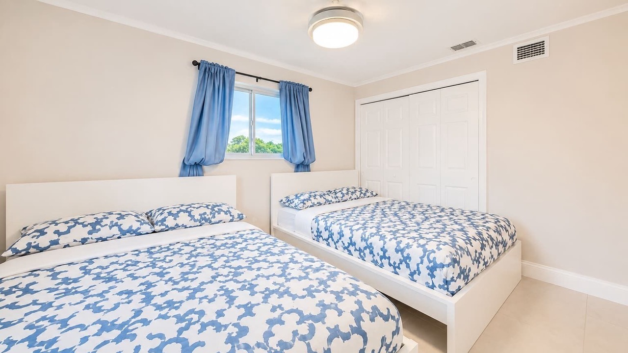 Photo of Bedroom in Edgewood
