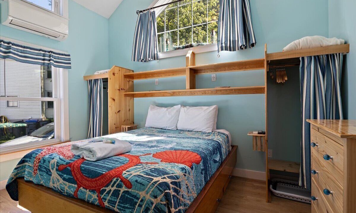 Photo of Bedroom in Old Orchard Beach