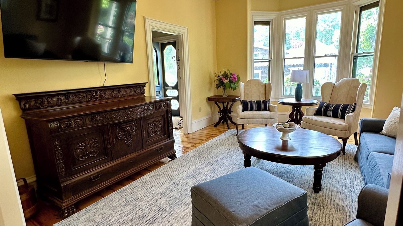 Photo of Livingroom in East Boothbay