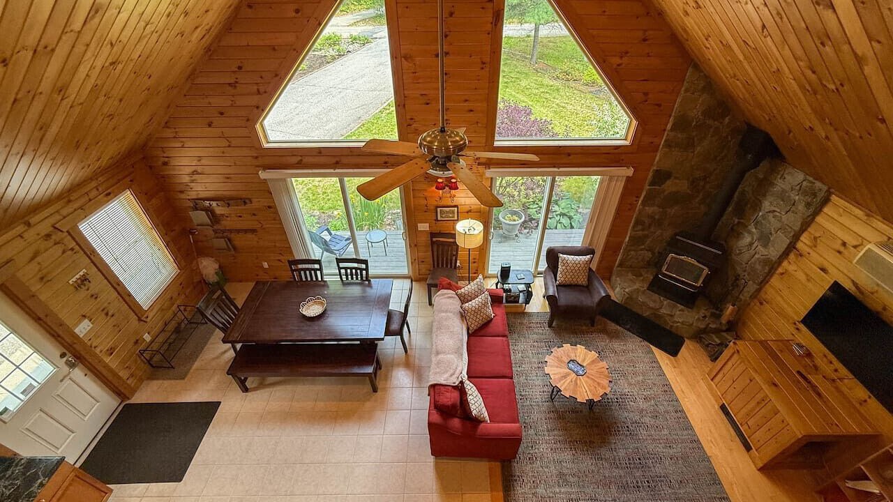 Photo of Livingroom in Center Conway