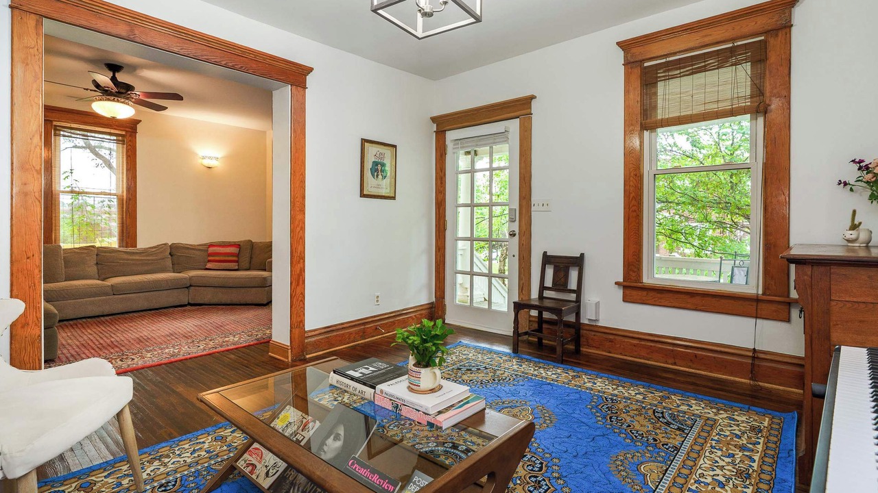Photo of Bedroom in Weinland Park