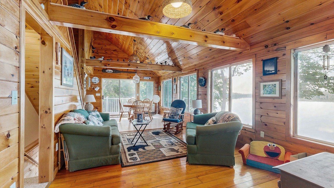 Photo of Livingroom in Otis
