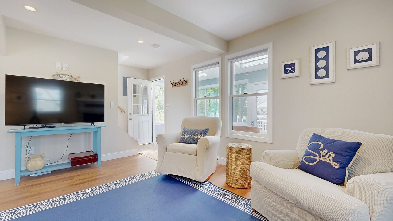Photo of Livingroom in Pine Point