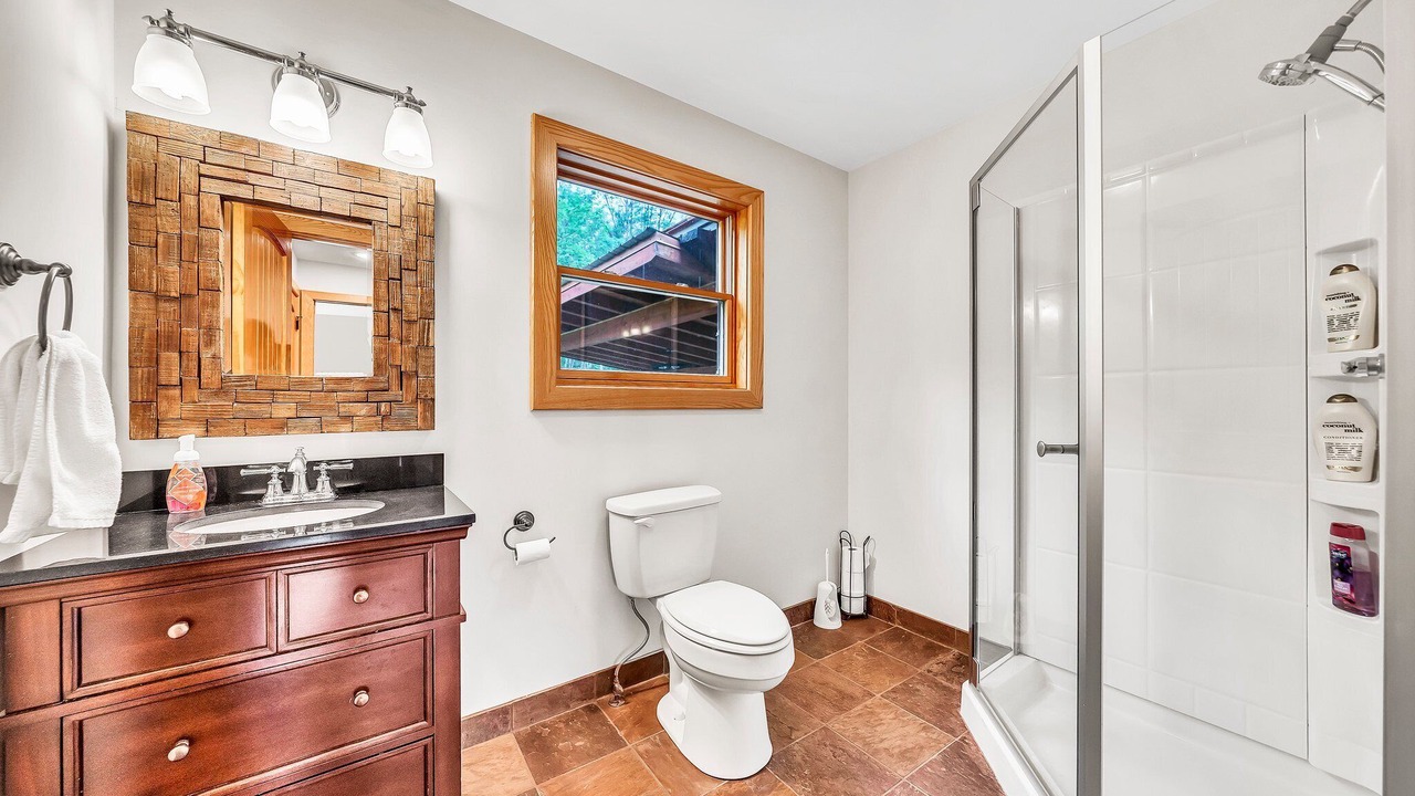 Photo of Bathroom in East Otto