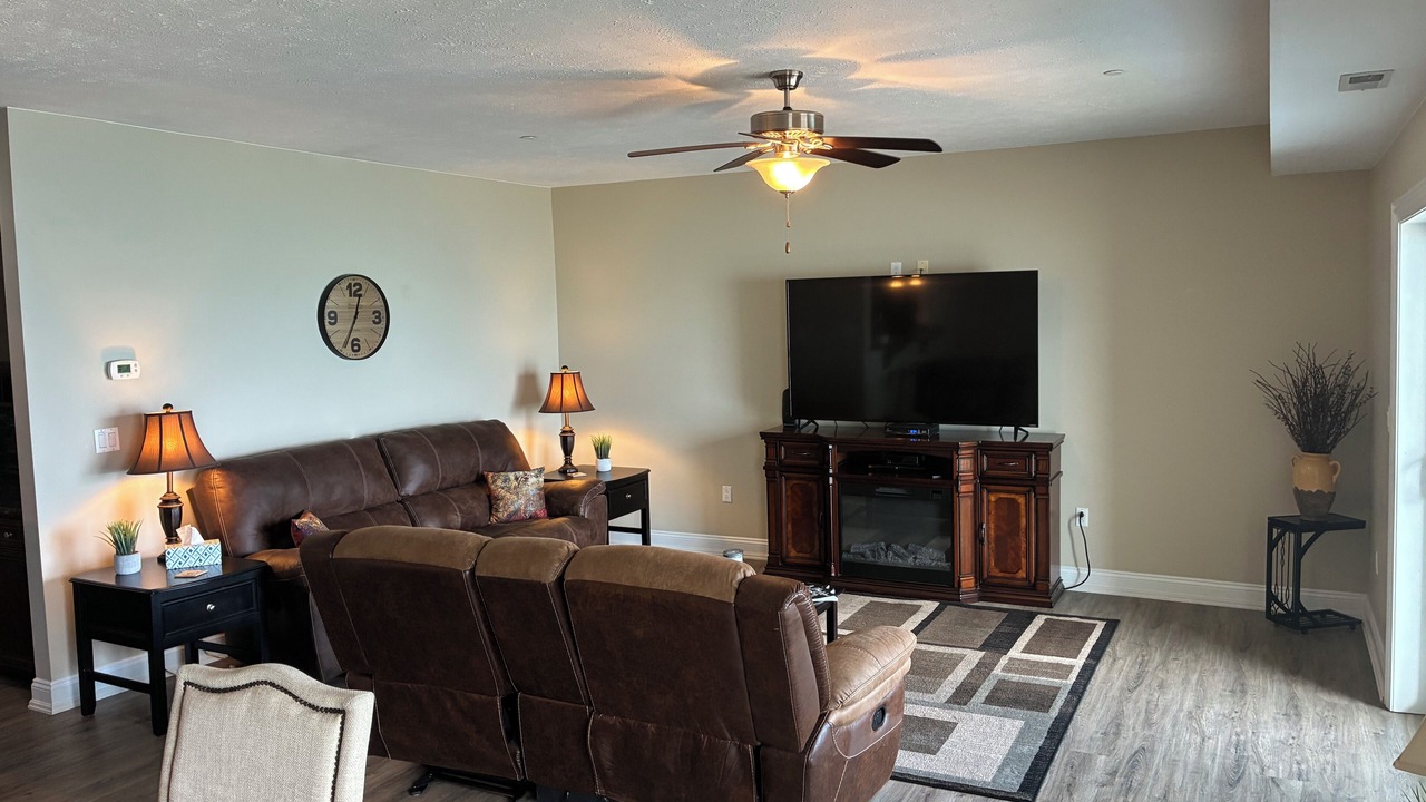 Photo of Livingroom in Geneva-on-the-Lake