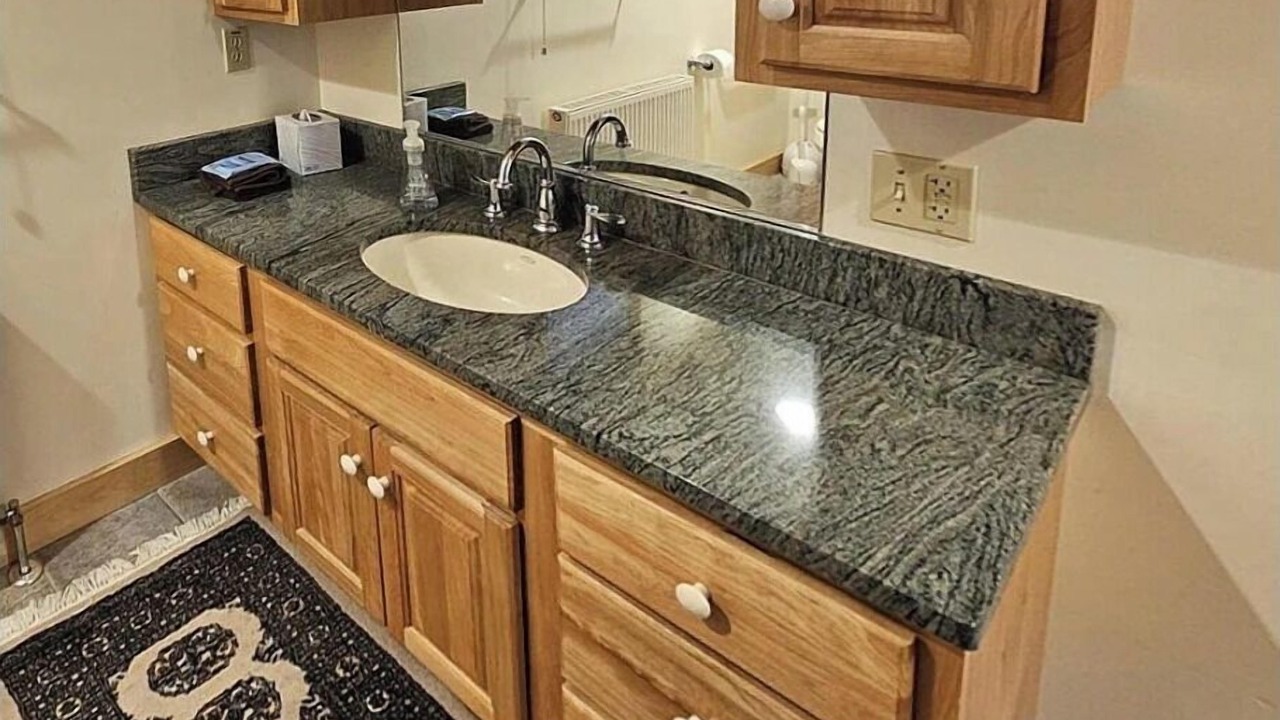 Photo of Bathroom in Damariscotta