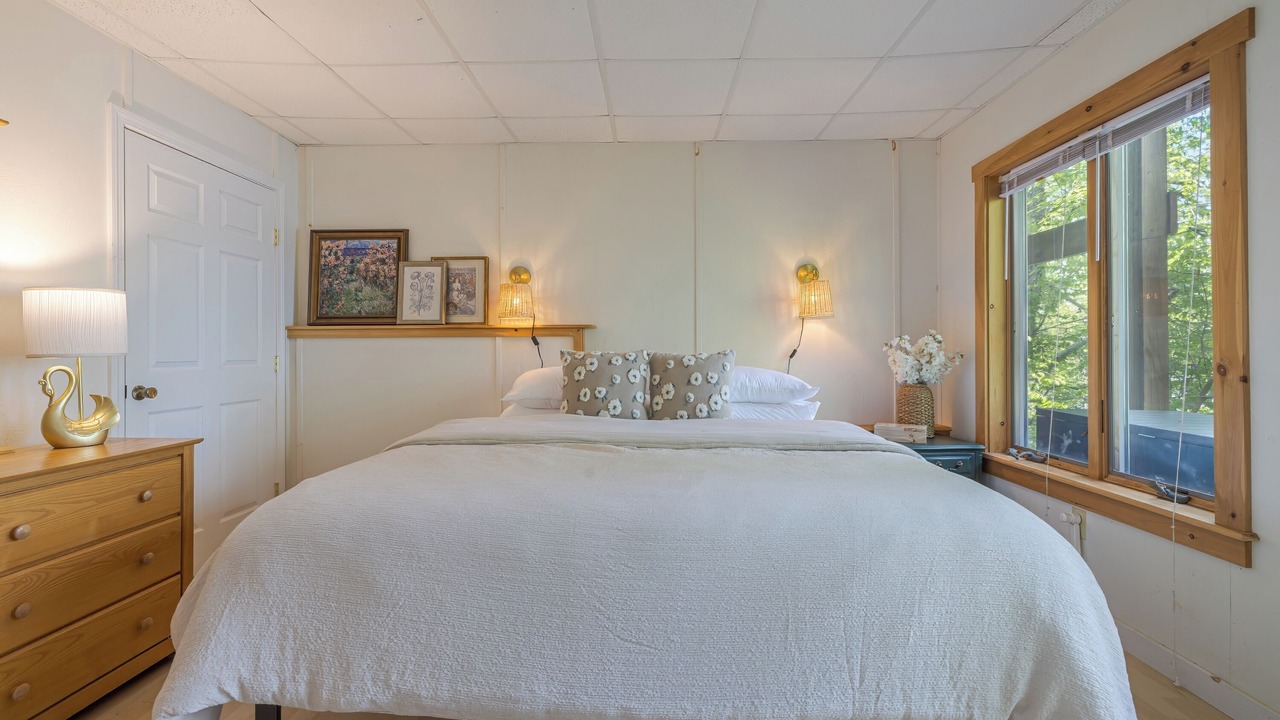 Photo of Bedroom in Otis