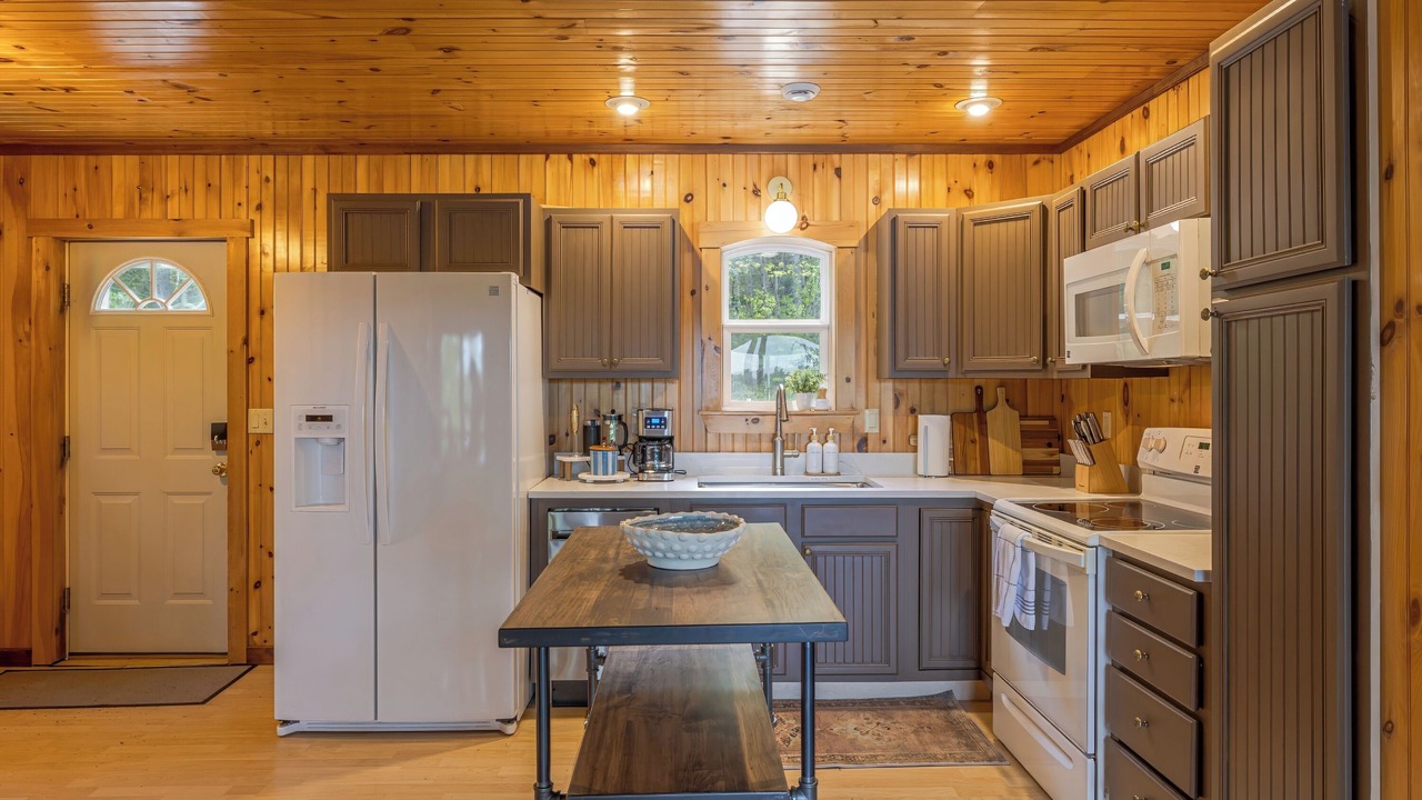 Photo of Kitchen in Otis