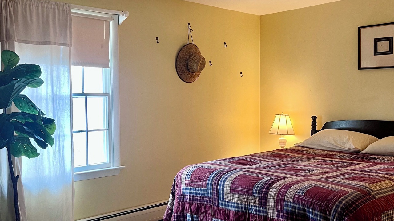 Photo of Bedroom in Winter Harbor