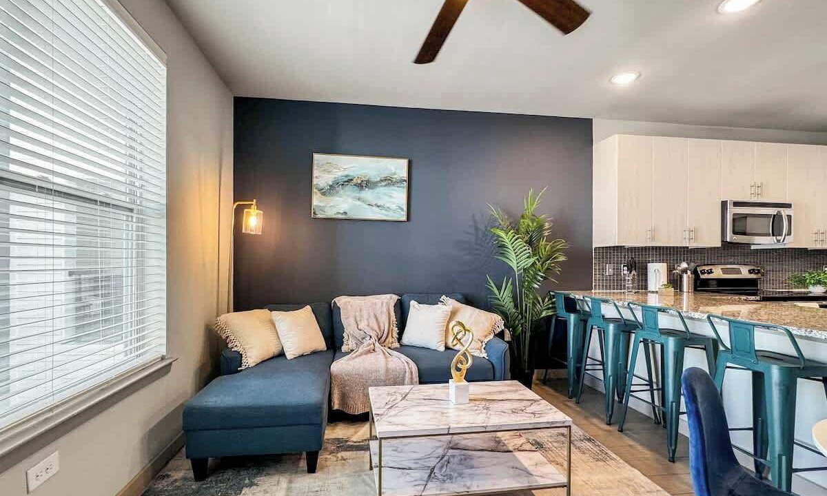 Photo of Livingroom in Uptown