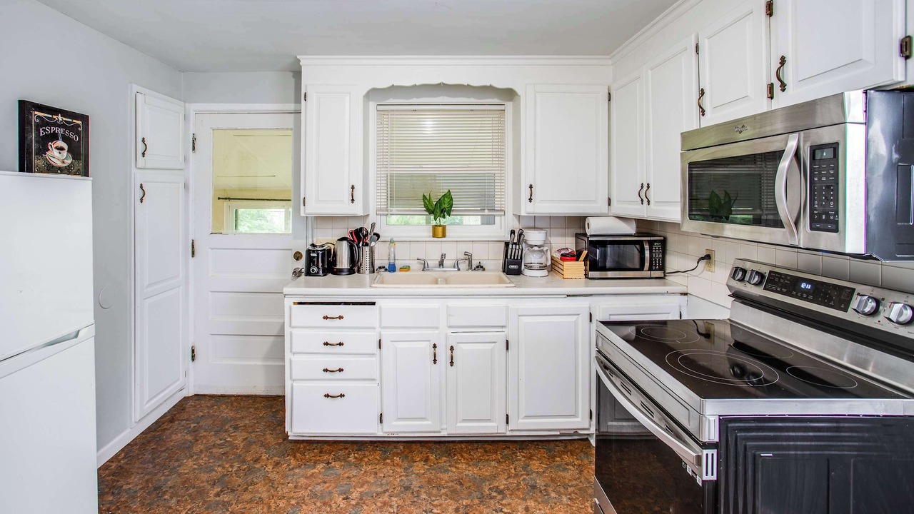 Photo of Kitchen in Gates-North Gates