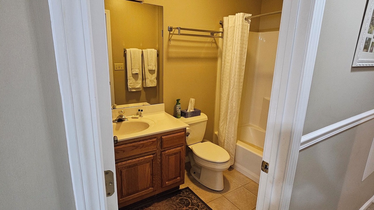 Photo of Bathroom in Skyland