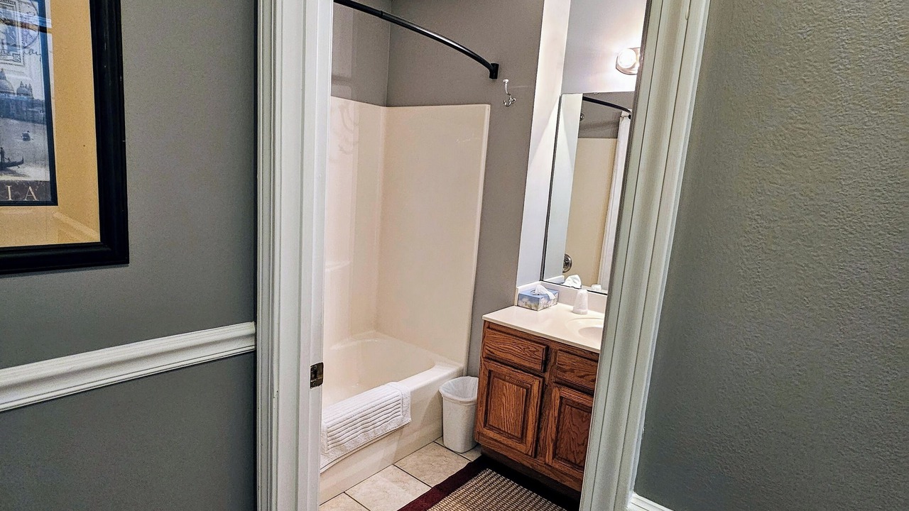 Photo of Bathroom in Skyland