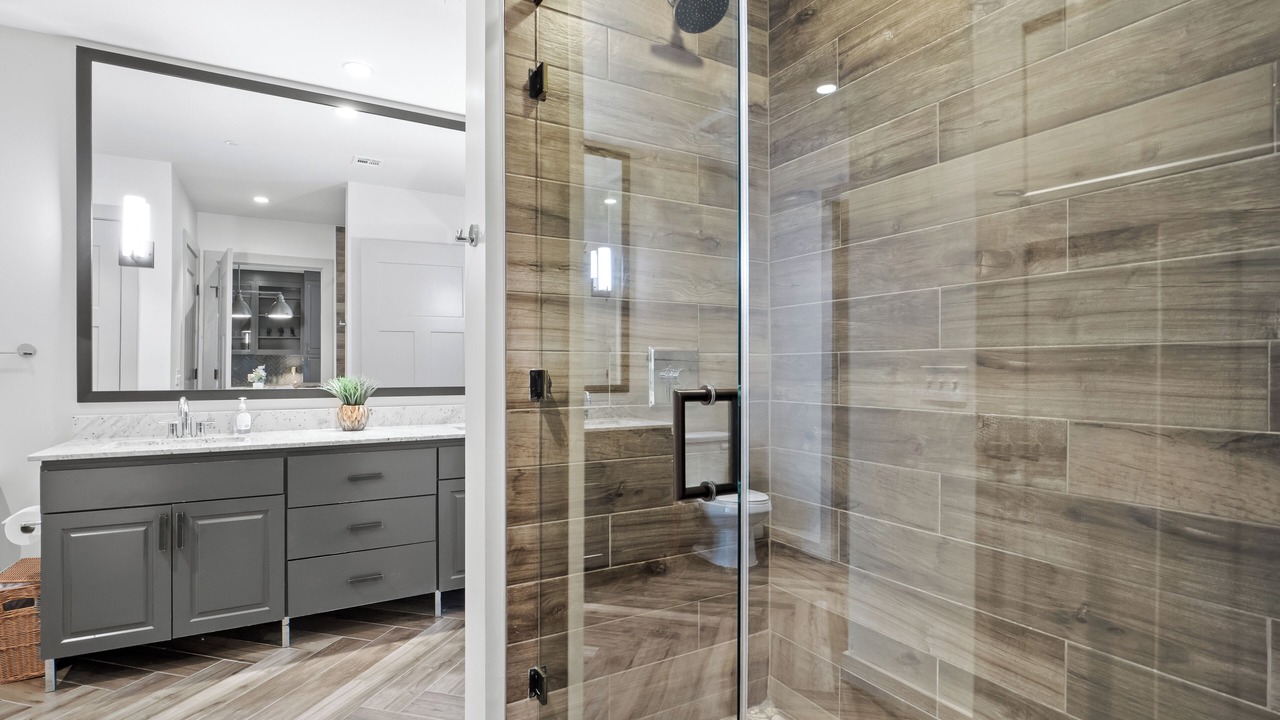 Photo of Bathroom in Uptown