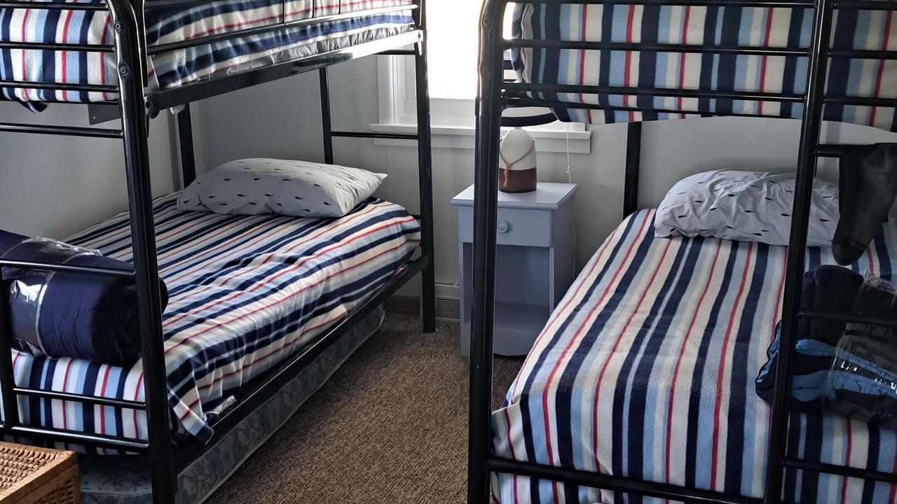 Photo of Bedroom in Angola on the Lake