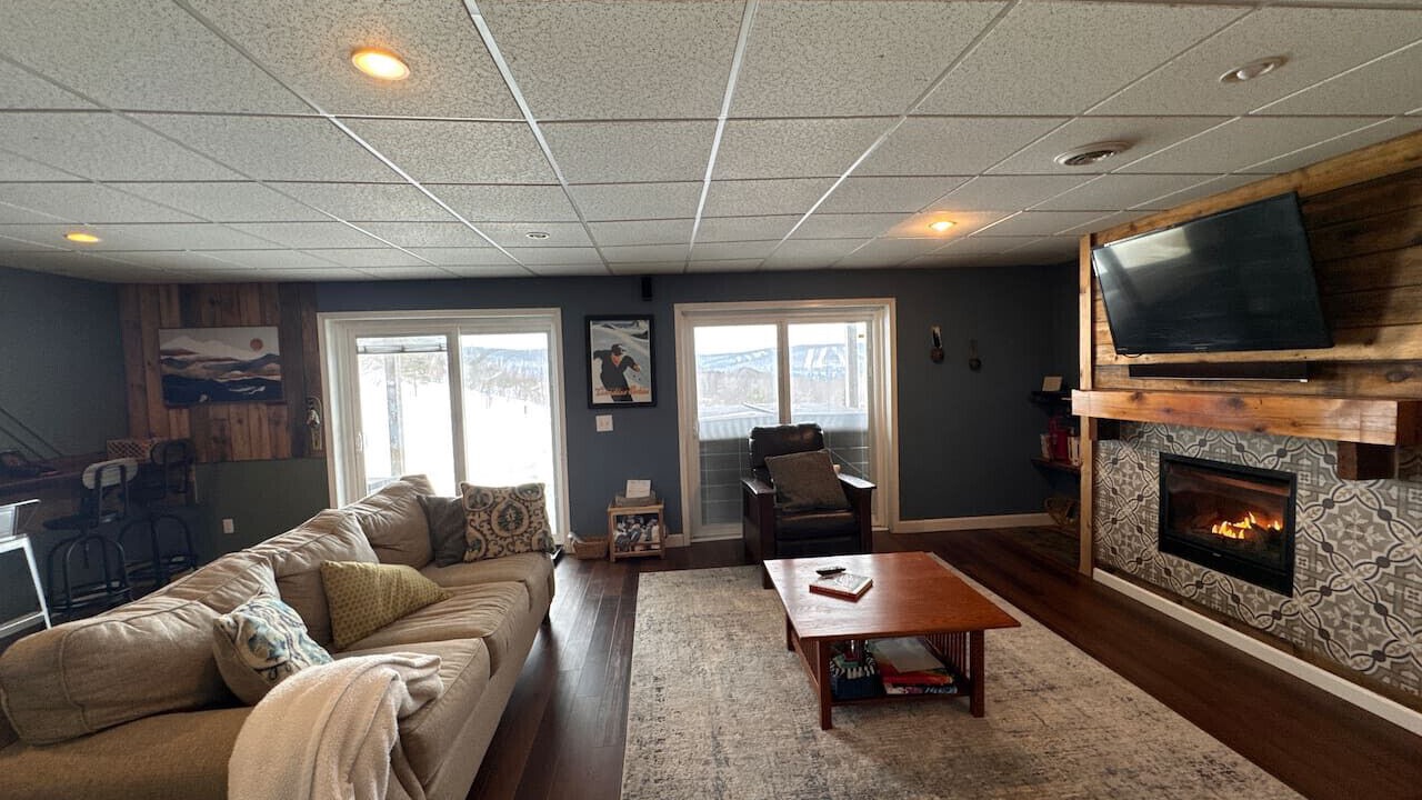 Photo of Livingroom in Ellicottville