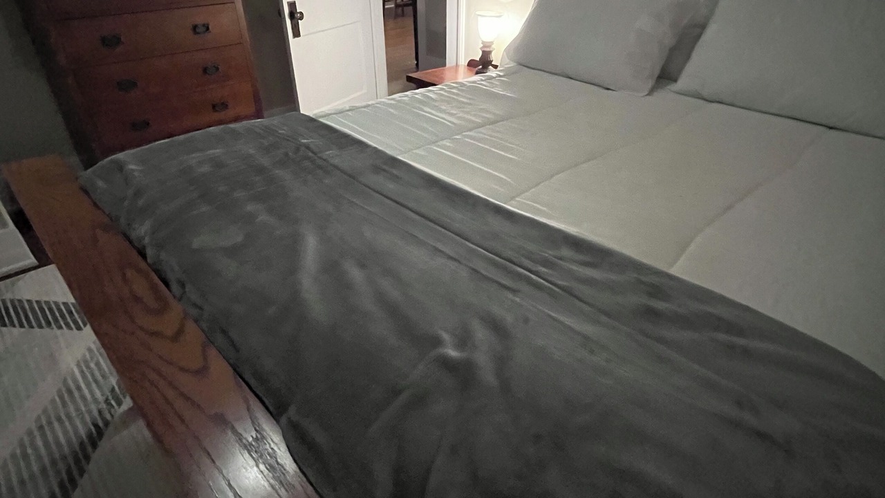Photo of Bedroom in Broken Arrow