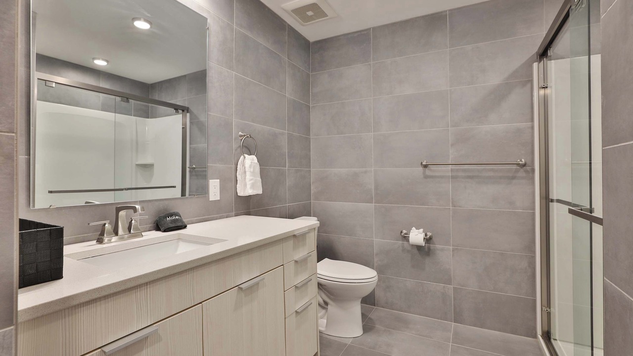 Photo of Bathroom in Old North Columbus