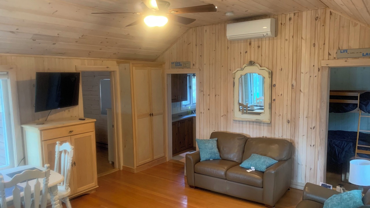 Photo of Livingroom in Windham
