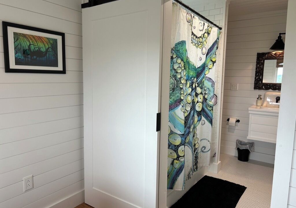 Photo of Bathroom in Fritz Creek
