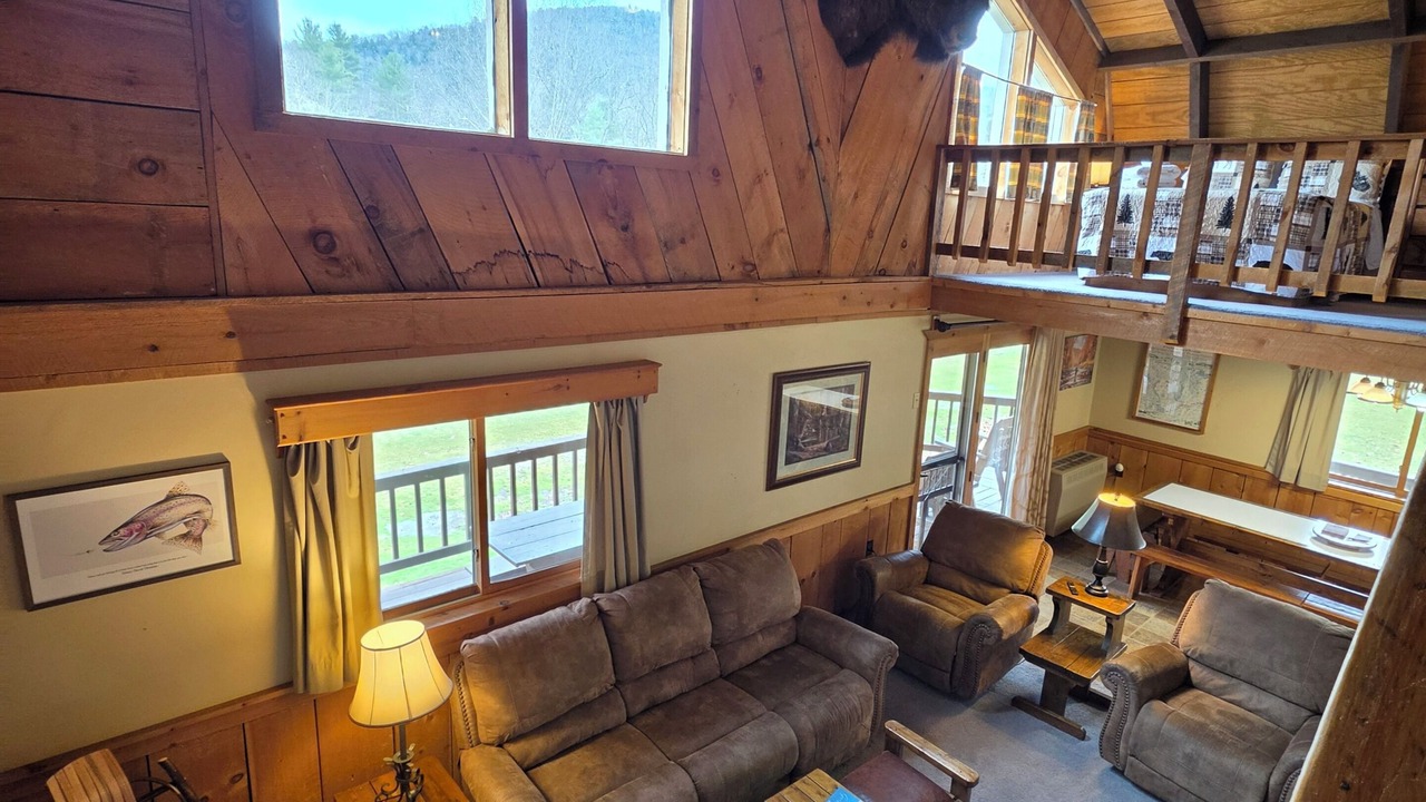 Photo of Livingroom in Gaines