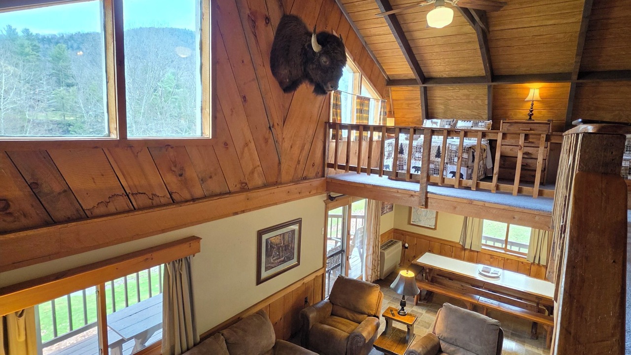 Photo of Livingroom in Gaines