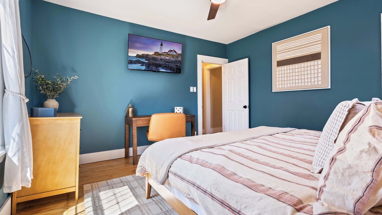 Photo of Bedroom in Westbrook