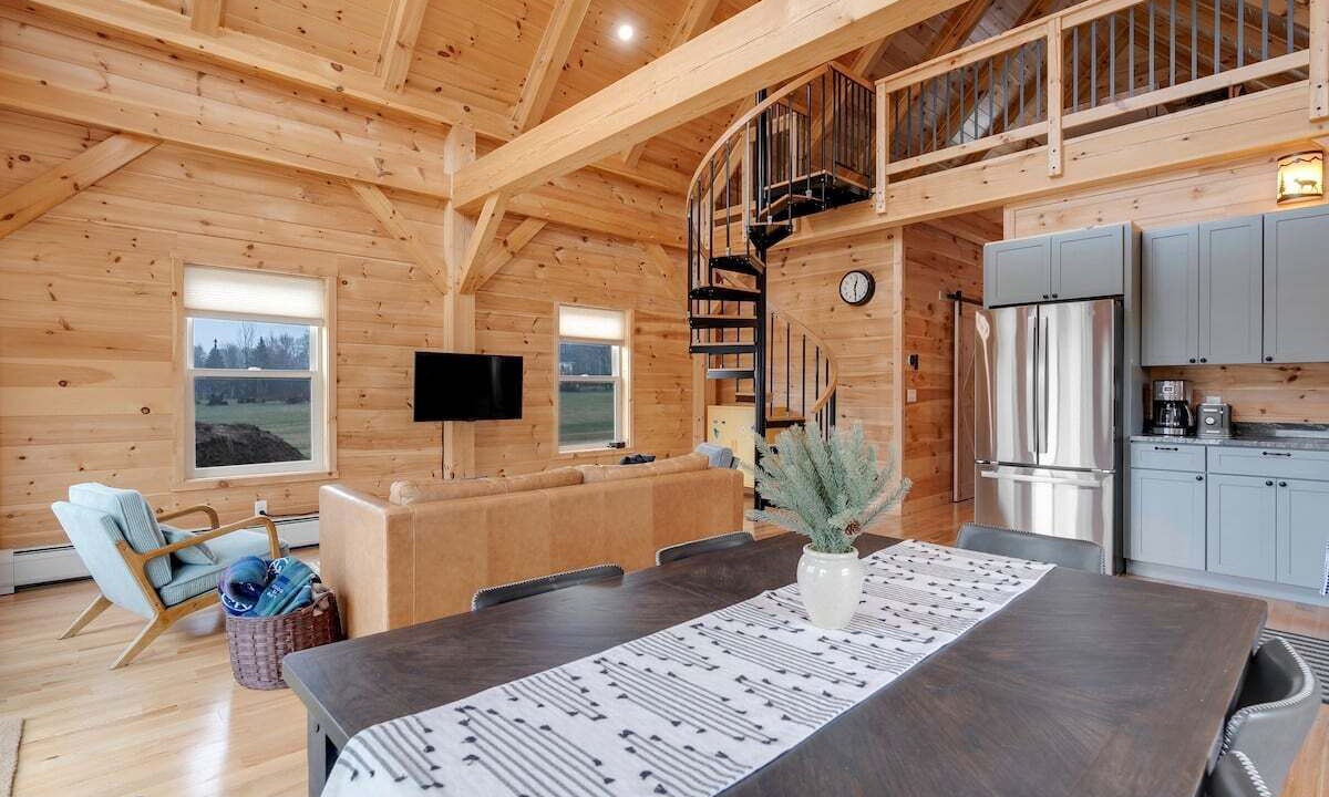 Photo of Livingroom in Bethel