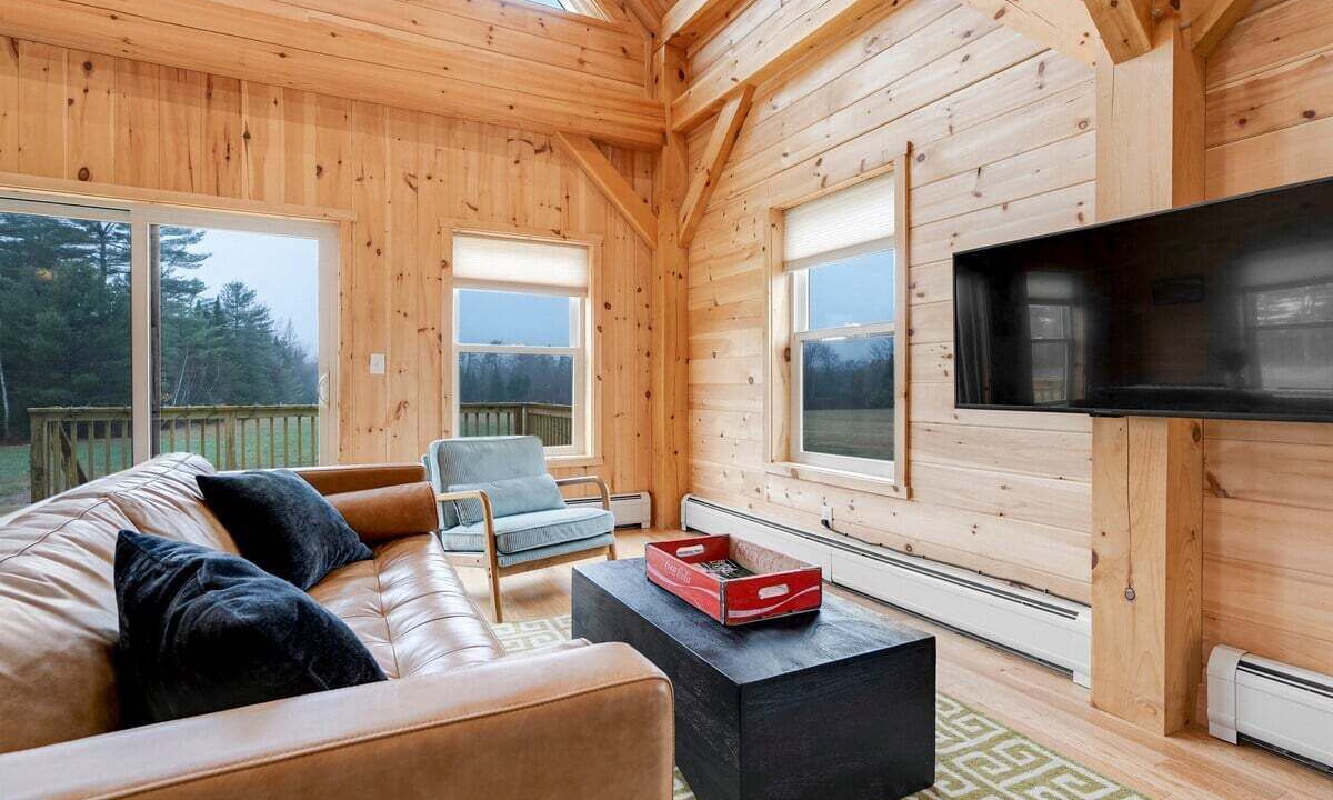 Photo of Livingroom in Bethel