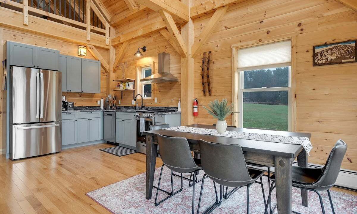 Photo of Livingroom in Bethel