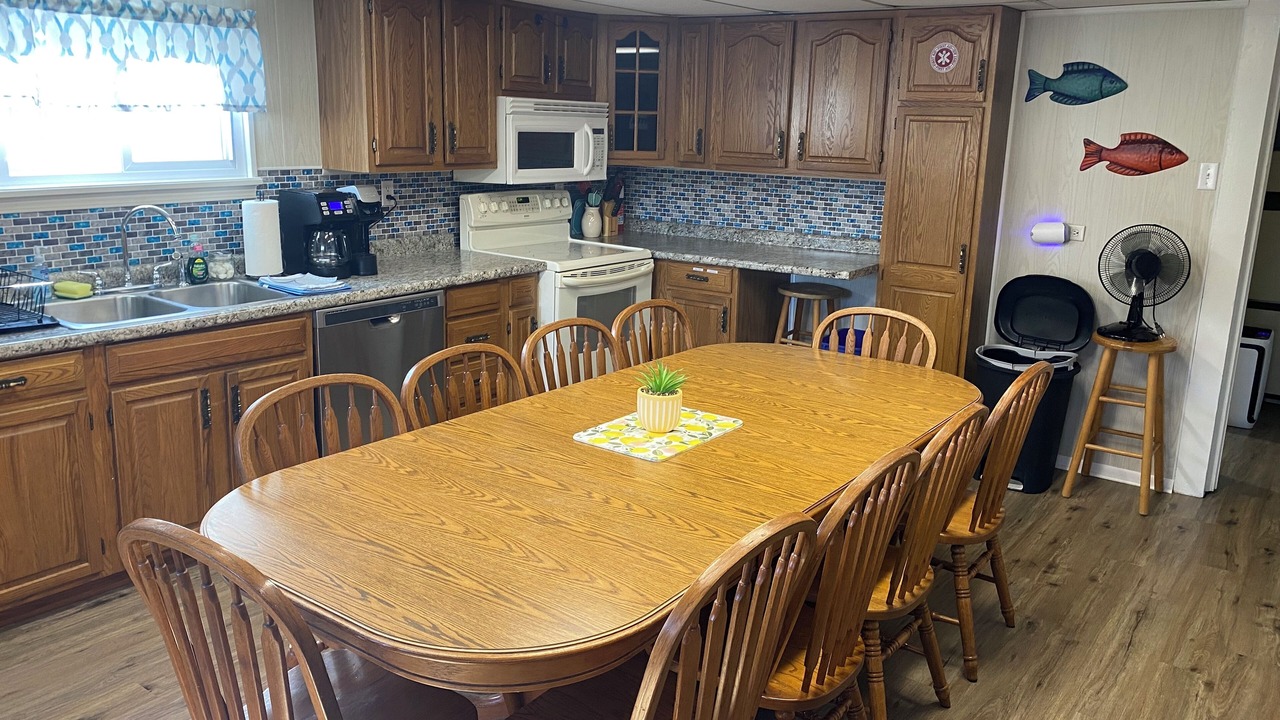 Photo of Kitchen in Conneaut Lakeshore