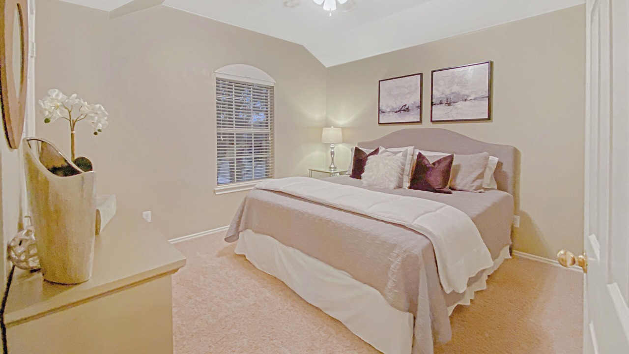 Photo of Bedroom in The Colony