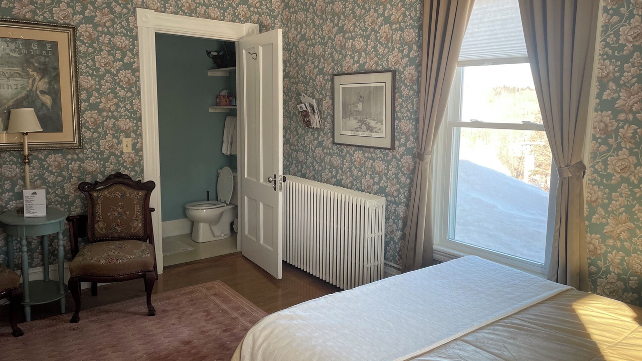 Photo of Bedroom in Guilford