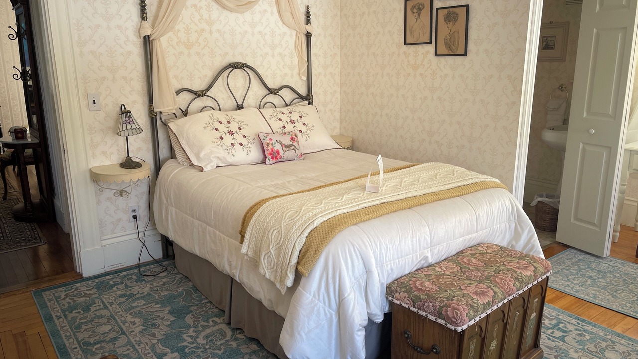 Photo of Bedroom in Guilford